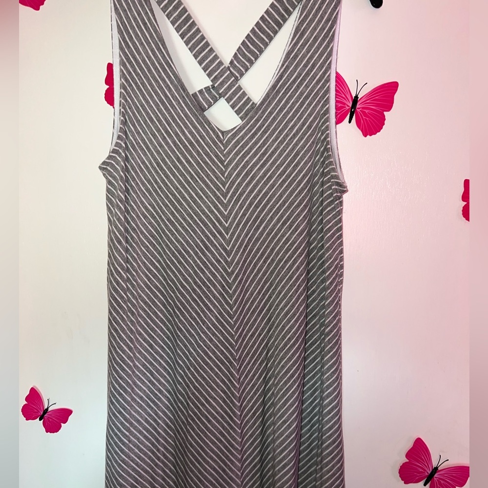 Women’s dress